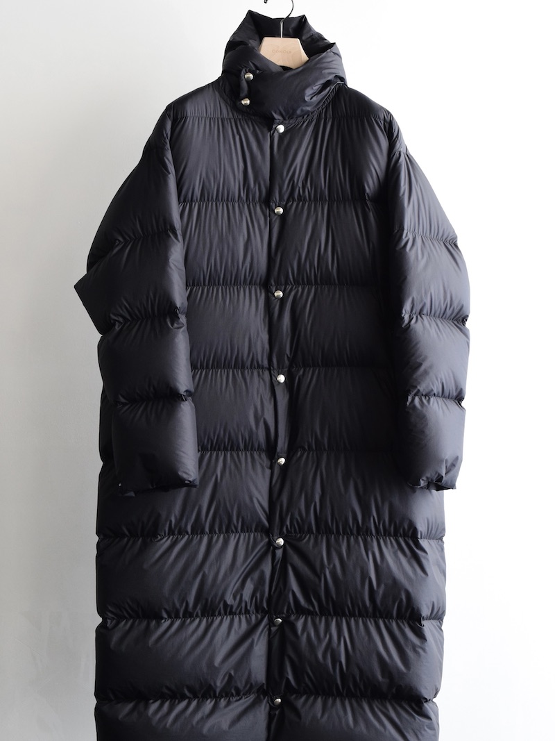 COMOLI(コモリ) / ダウン フーデッドロングコート 25AW | 商品一覧