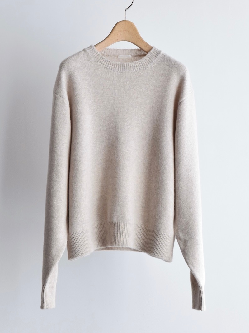 COMOLI(コモリ) / ラムズウール クルーネックニット / ECRU 25AW