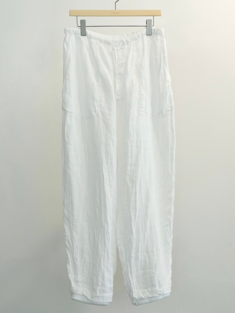 COMOLI(コモリ) / リネンWクロス ドローストリングパンツ / WHITE 26SS