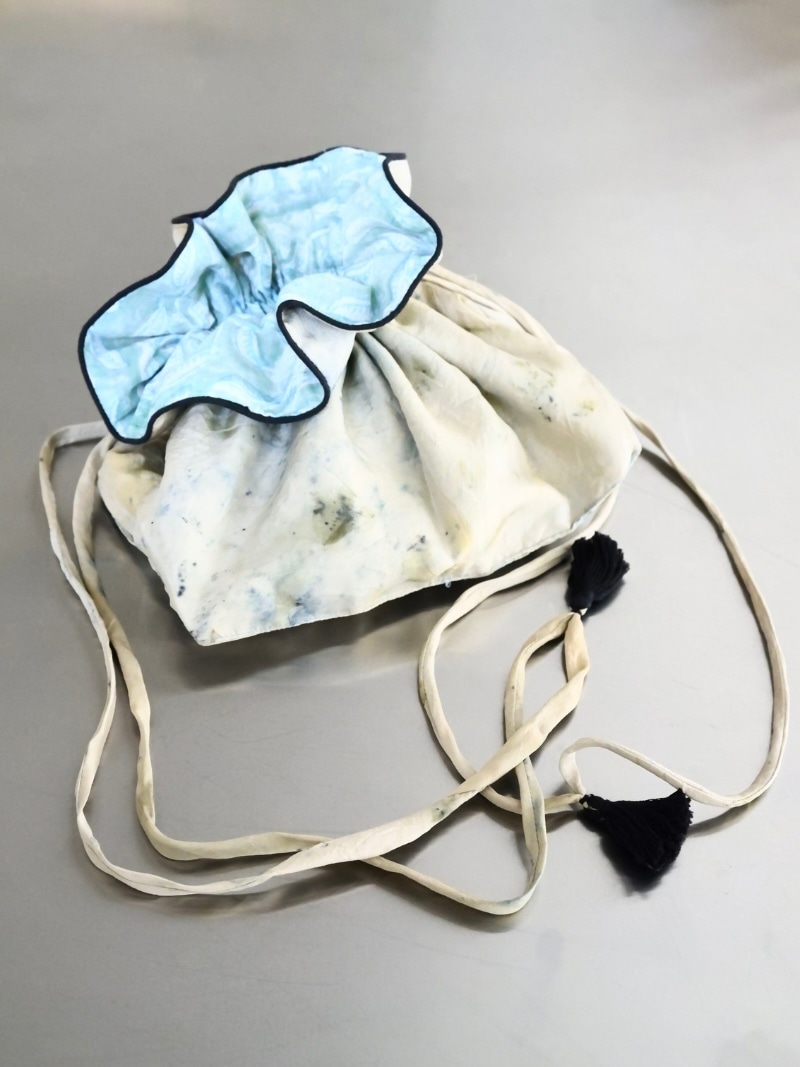 TADO (タド) / PHOOL SILK POUCH - INDIGO / ECO PRINT