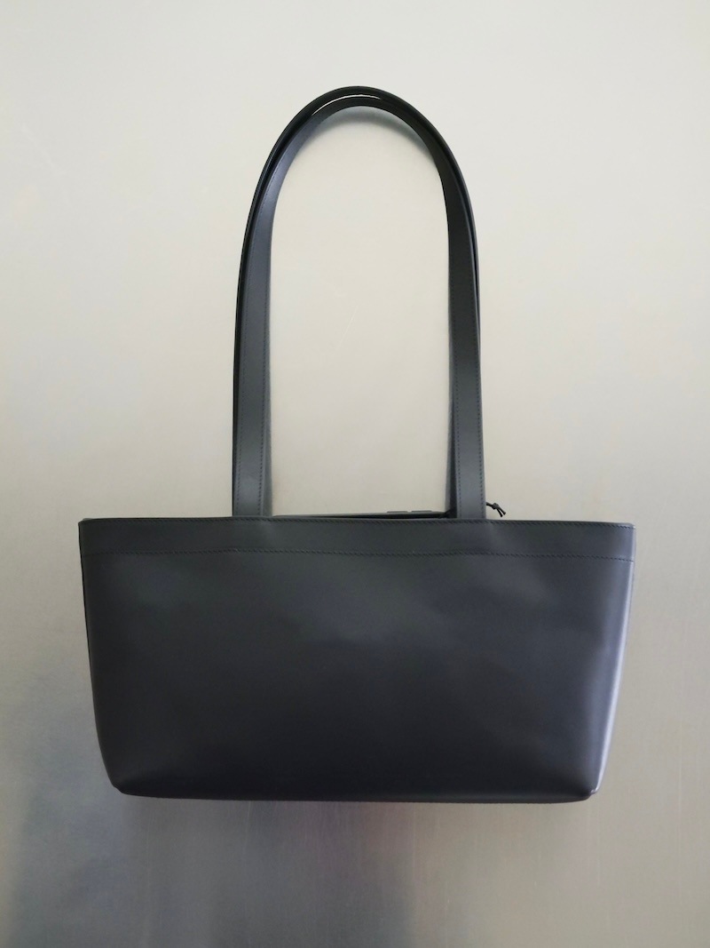 Aeta(アエタ) / GE09 LONG HANDLE ZIPPER TOTE : S 26SS