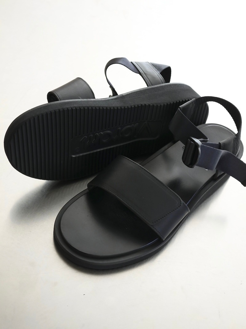 FOOTWORKS / Sandals with Velcro Straps (wide belt) in Smooth