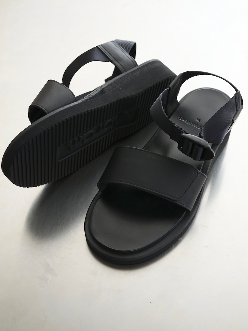 FOOTWORKS / Sandals with Velcro Straps (wide belt) in Smooth