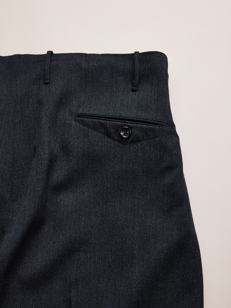 NICENESS(ナイスネス) / T.DICKENS / T.ディケンズ (ウールカルゼリサイズドスラックス) / BLACK / 26AW