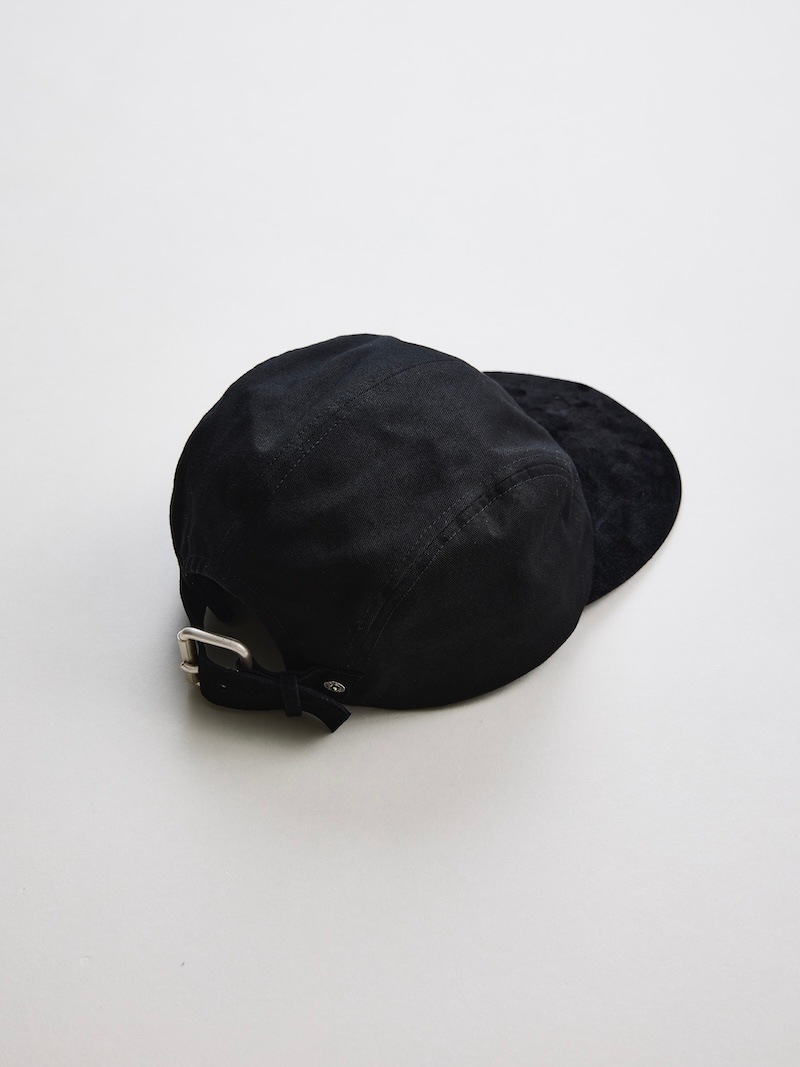 NICENESS(ナイスネス) / LOESS / ロエス (レザーベルトチノキャップ) / BLACK / 26SS