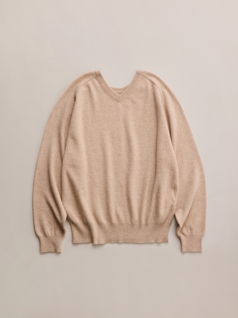 NICENESS(ナイスネス) / GIBBONS / ギボンズ (ビキューナカシミヤニットプルオーバー) / NATURAL / 26AW