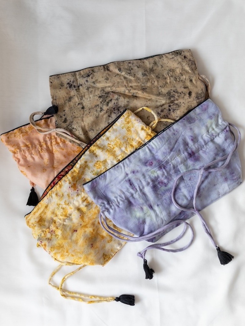 TADO (タド) / PHOOL SILK POUCH - MARIGOLD / ECO PRINT