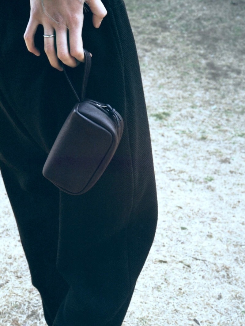 Aeta(アエタ) / DA116 SQUARE POUCH 26SS