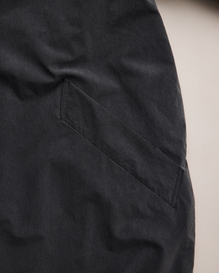 NICENESS(ナイスネス) / ROWAN / ローワン (縮絨ナイロンパデッドロングコート) / GRAY / 26AW