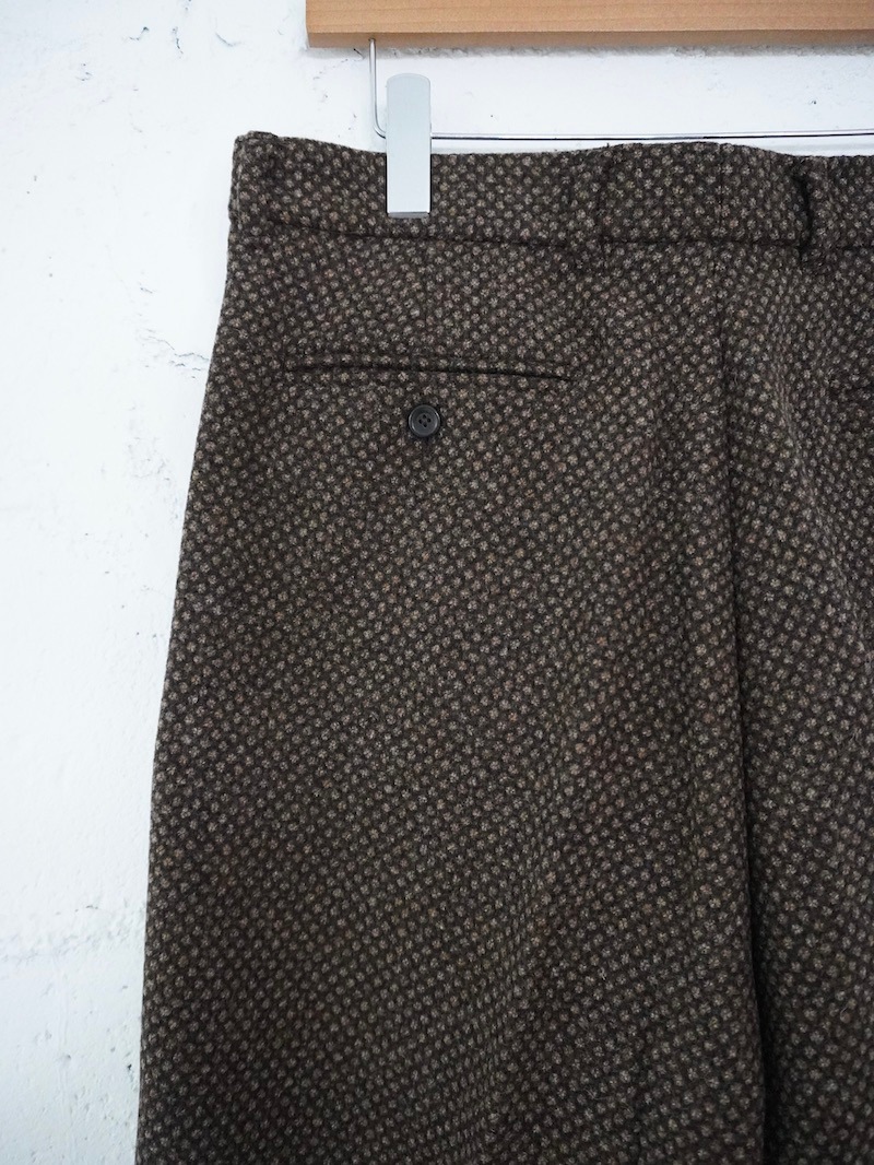 パンツ BISOWN MIXTWEED EASY SLACKS Pants BLACK BISOWN MIXTWEED EASY SLACKS