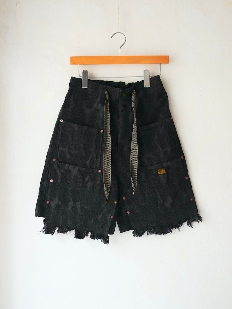 KAPITAL(キャピタル) / 12ozマグパイデニム Wニーイージーショートパンツ/ ブラック×ブラック 25SS