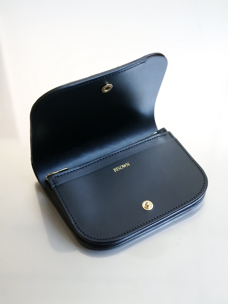 BISOWN (ビソウン) / BOAT WALLET OSTRICH (BLACK) 26SS | 商品一覧