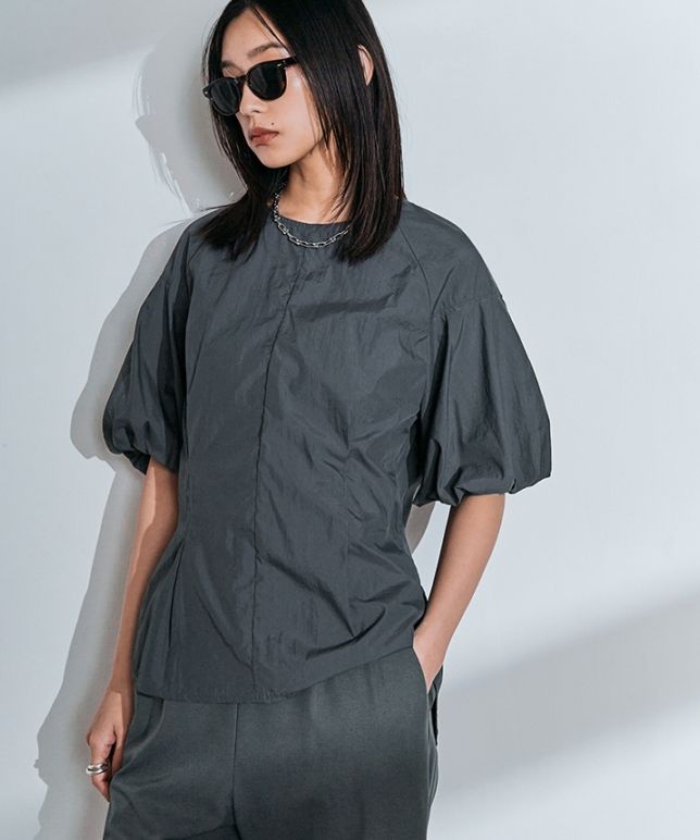 パフスリーブシャーリングラッシュガード