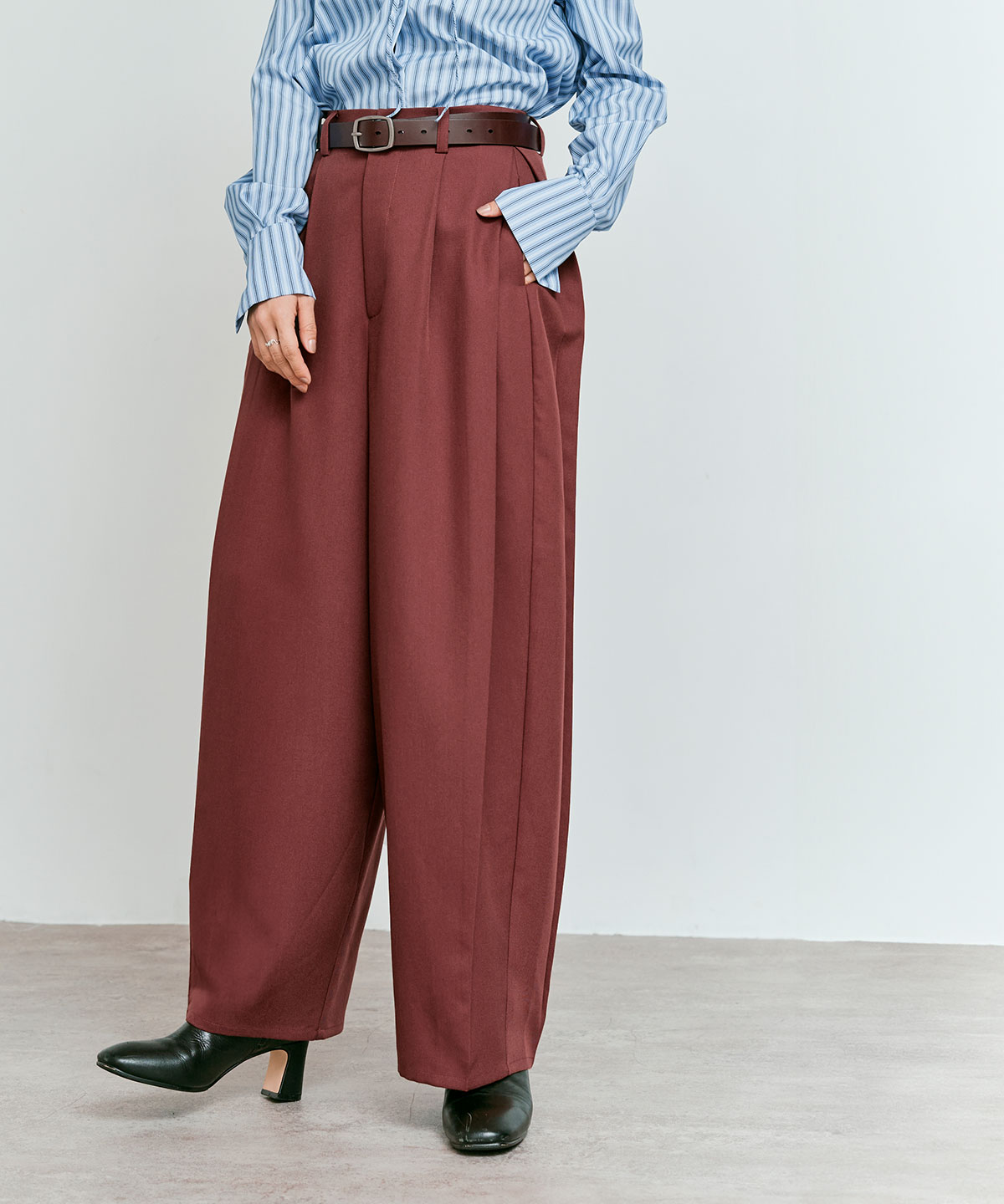 ストレッチソフトツイルコクーンスラックス 全4色