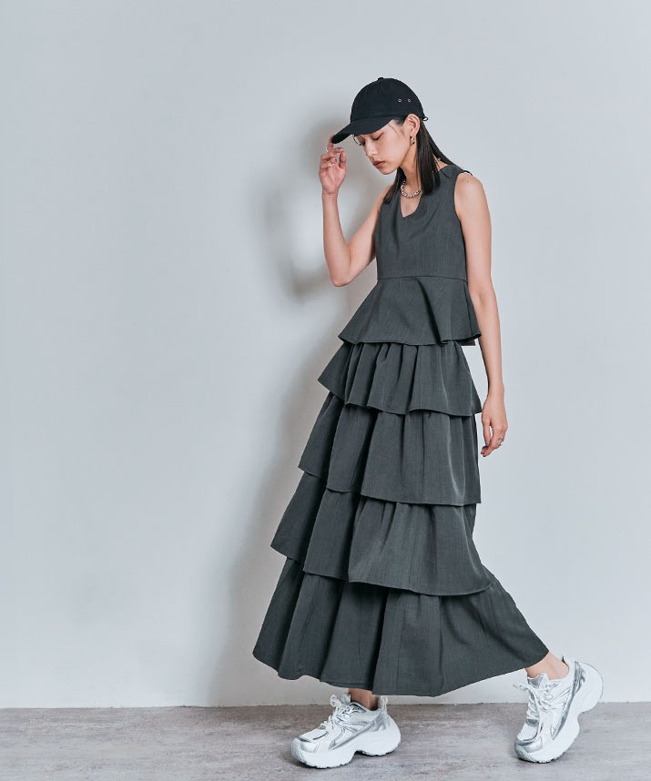 ノースリーブぺプラムショートトップス 全5色 2サイズ 【SALE