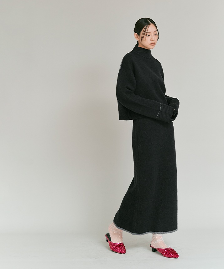 【新品】革とニット地のベアバック トップス 深緑 Sサイズ（胸部分に裏地あり） リバーシブルバイカラーニットトップス 全3色 | トップス | W:Huku