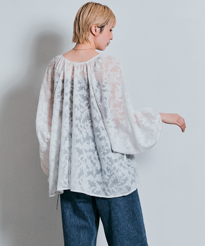 sacai ホワイト ジャガードレースブラウス Sacai（サカイ）の「＜sacai（サカイ）＞レースコンビ シャツ