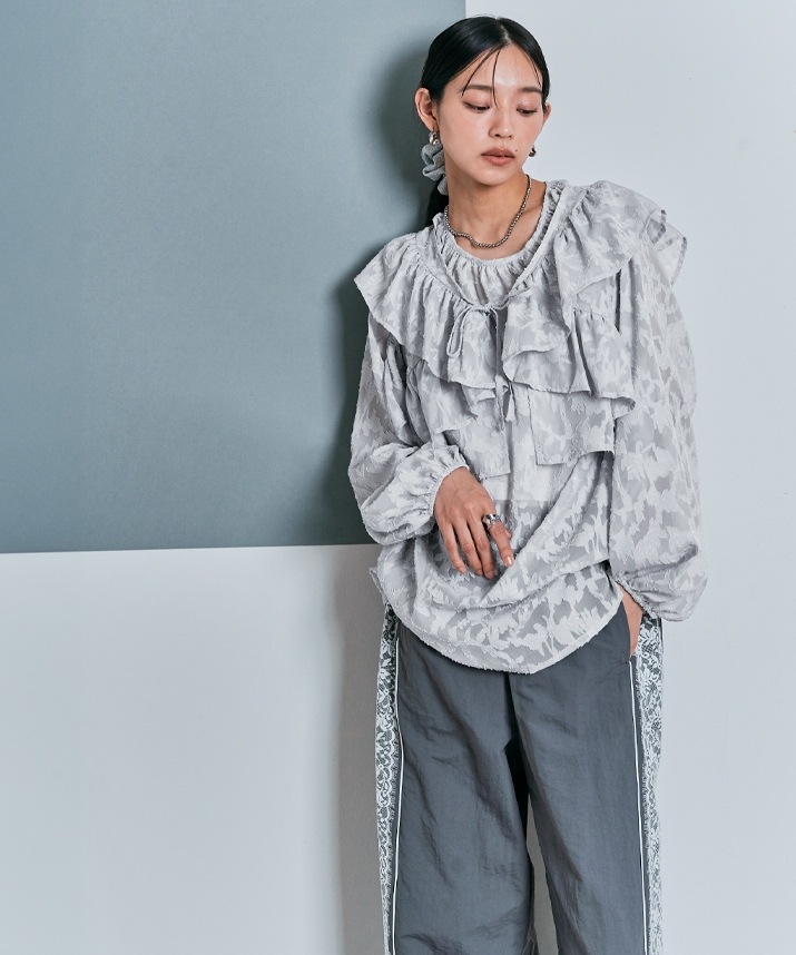 sacai ホワイト ジャガードレースブラウス sacai ホワイト ジャガードレースブラウス