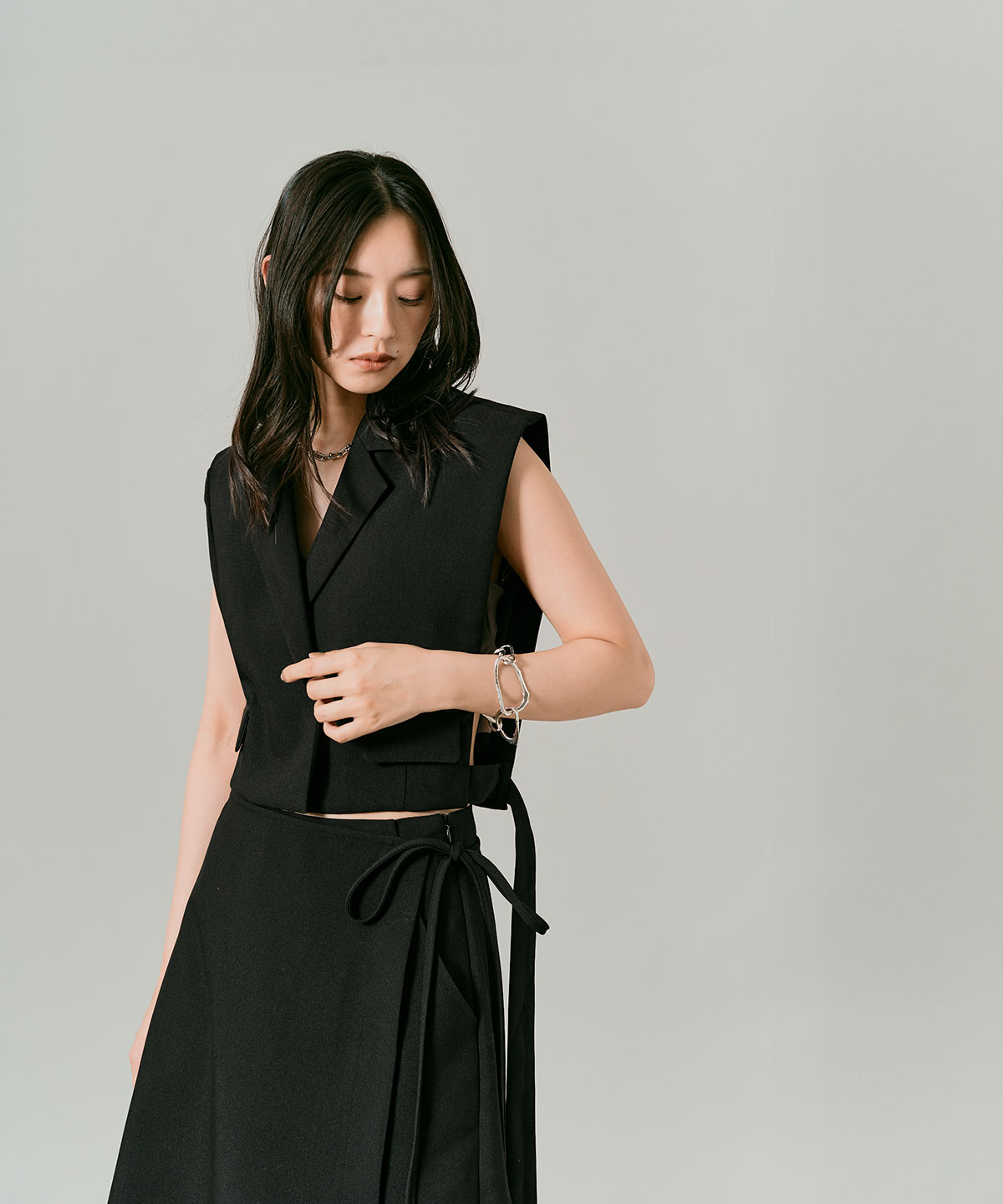 クラシカルツイルダブルショートベスト 全4色