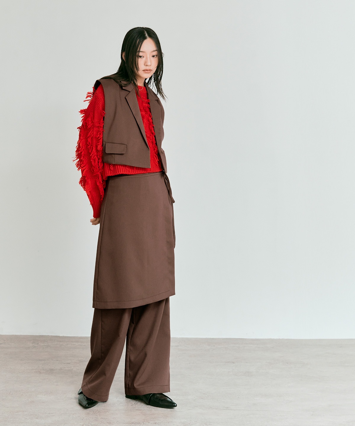 新品 23AW URU レーヨン ワイド ダブルジップ ショート 中綿 ベスト 予約販売】クラシカルツイルダブルショートベスト 全4色
