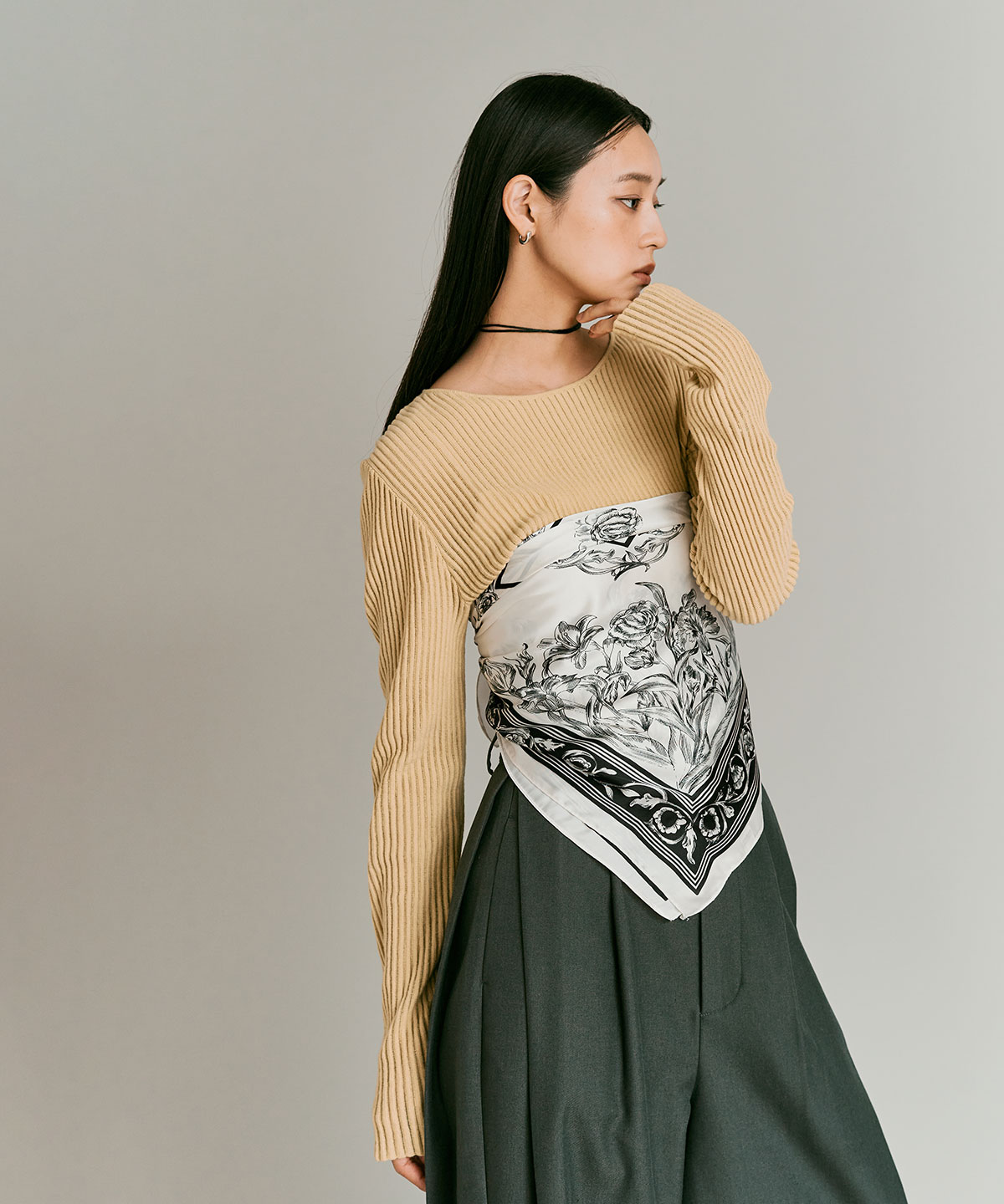 LEONARD フラワープリント シルクスカーフ 新品 Leonard ヴィンテージ シルク スカーフ フローラル ブルー