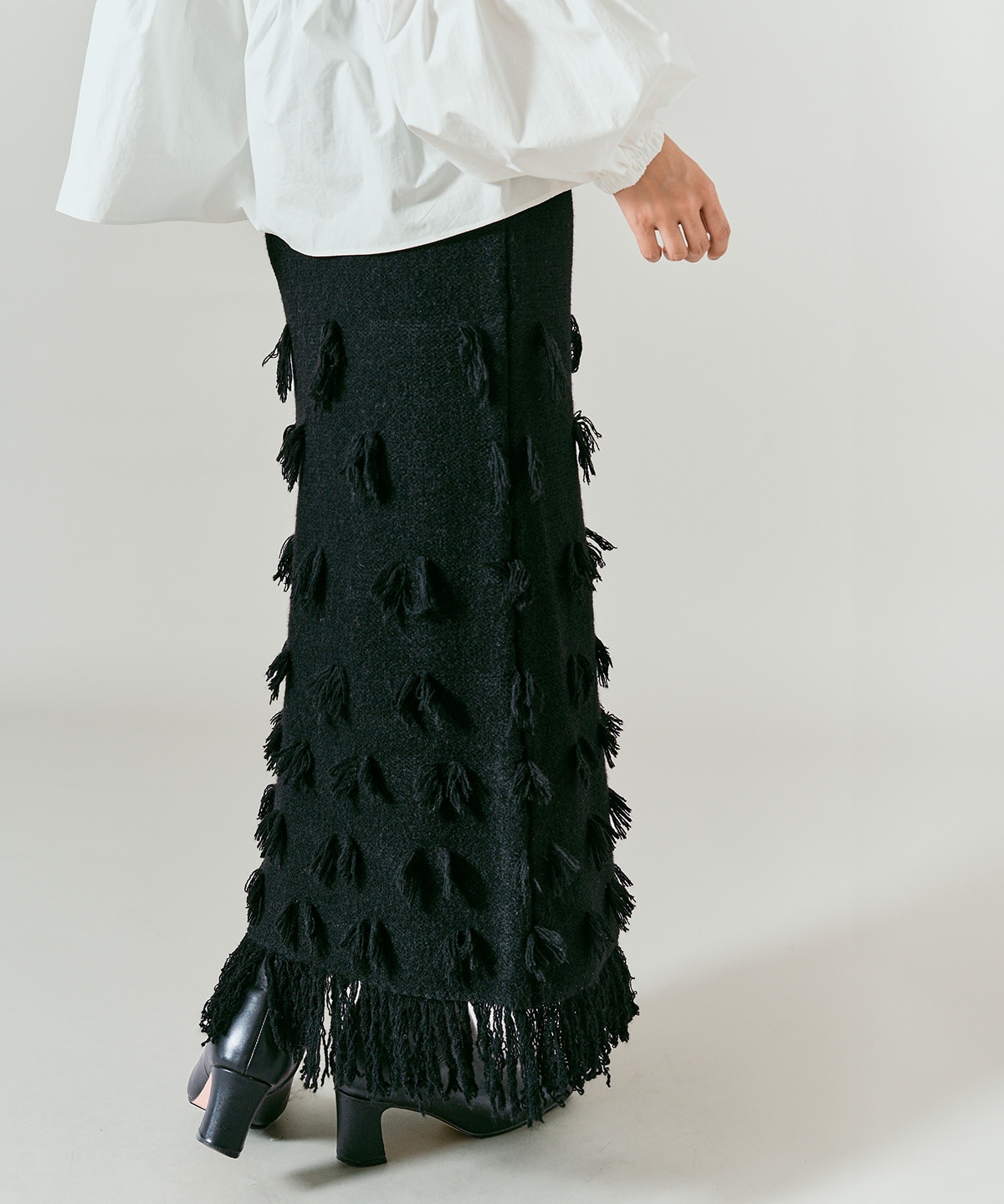 予約販売】ポイントフリンジニットナロースカート 全3色 | ボトムス