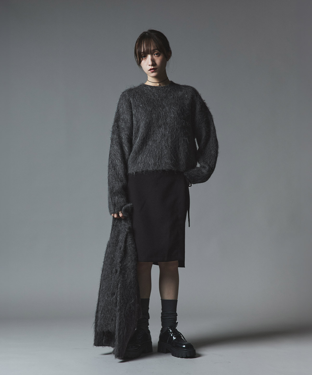 【THE SHISHIKUI】ショート丈ニットトップス 黒 予約販売】モヘアシャギーショートニットトップス 全5色