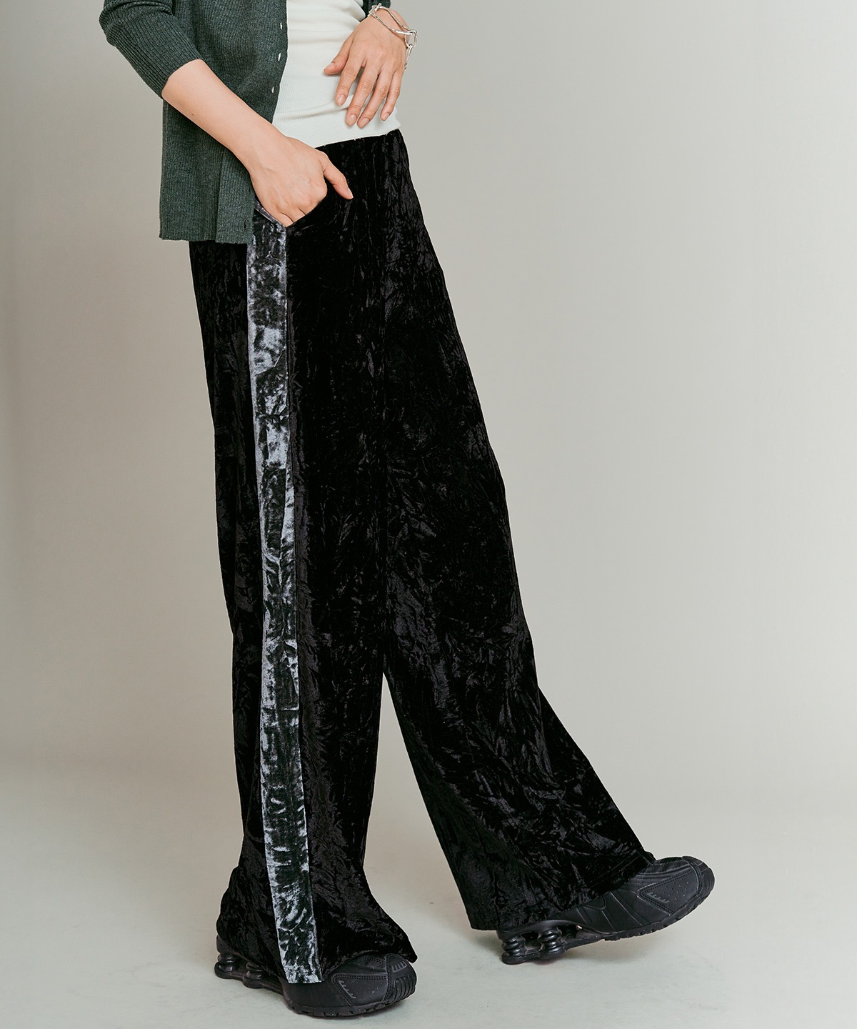 クラッシュベロアサイドラインパンツ 全4色