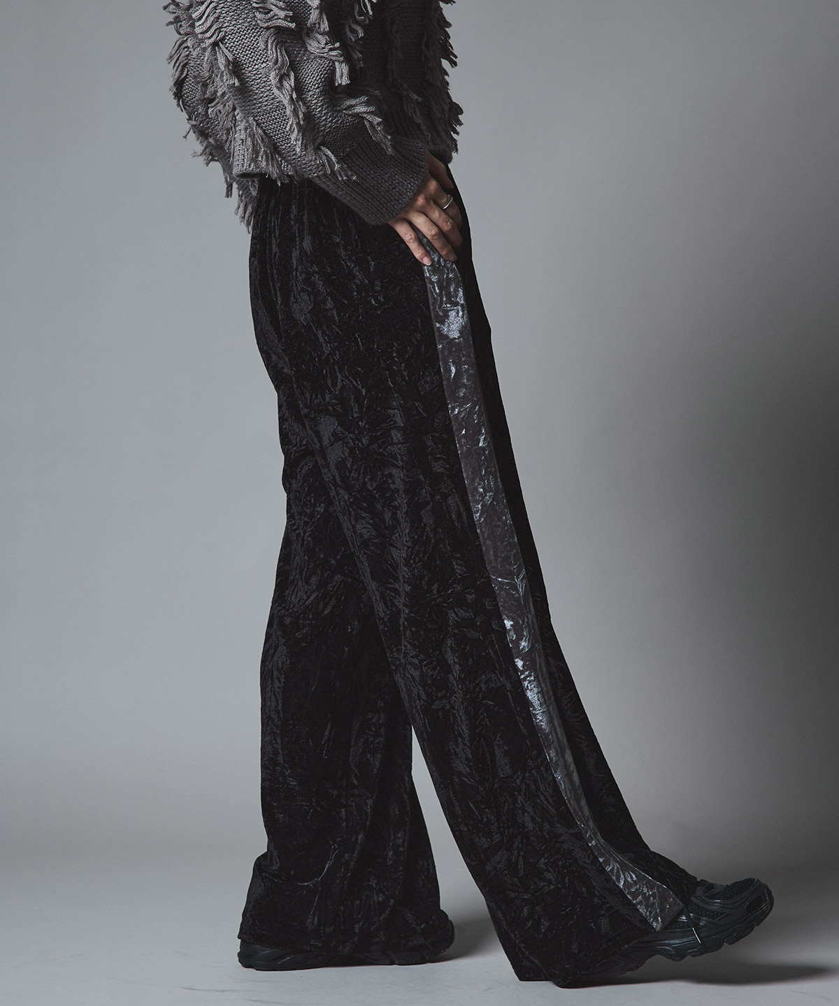 クラッシュベロアサイドラインパンツ 全4色