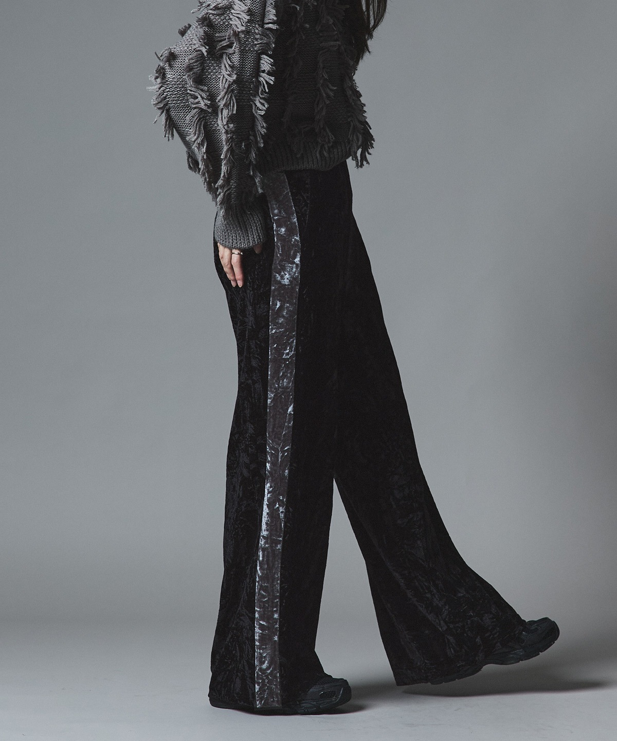 クラッシュベロアサイドラインパンツ 全4色