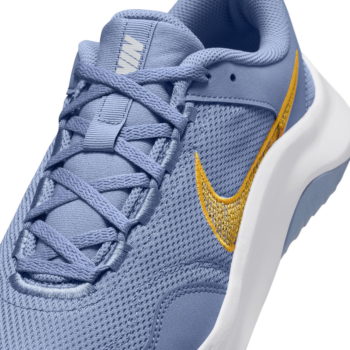 NIKE LEGEND ESSENTIAL 3 NN DM1120-404