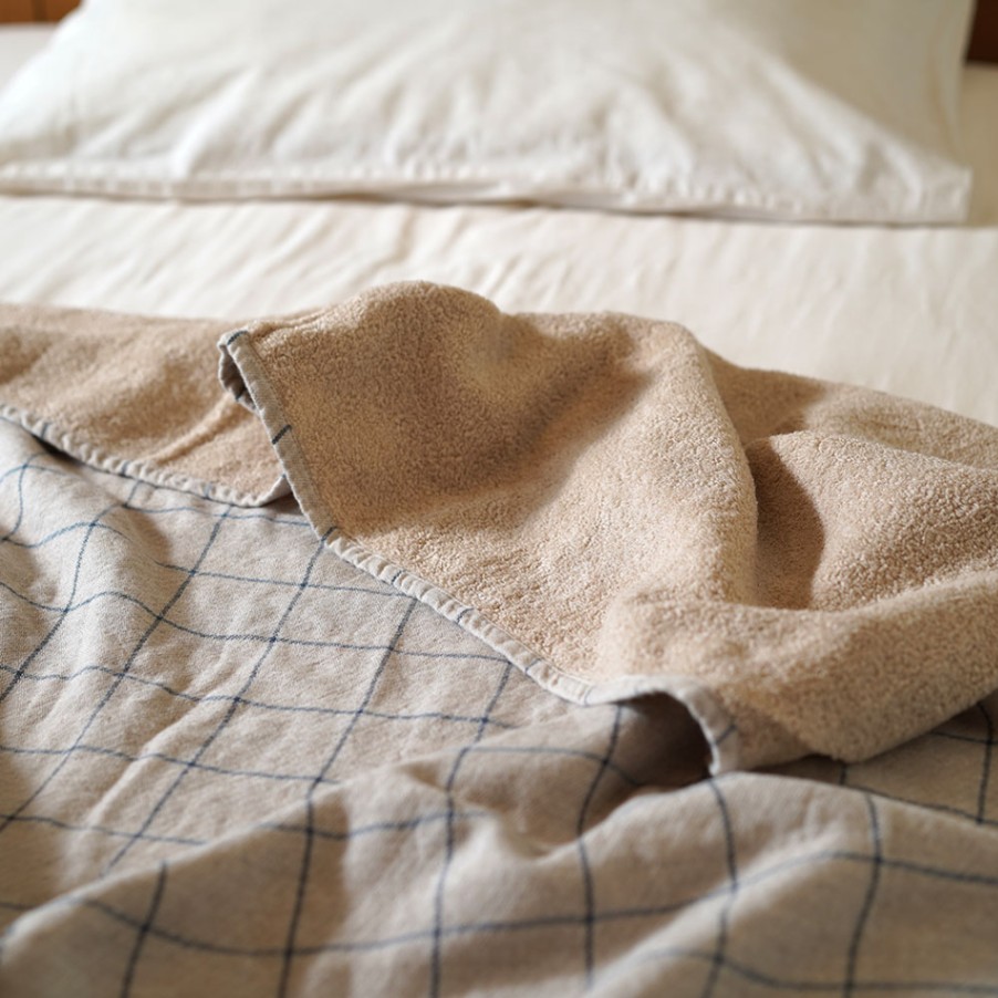 グラフ タオルケット　オーガニックコットンで織られた環境と人に優しい今治タオルの綿毛布