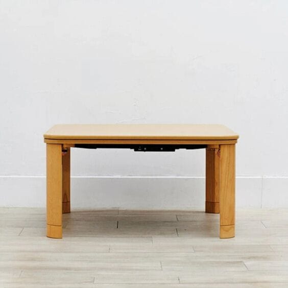 フラットモリス こたつ 60x60cm  大きくて目立たなくて温まりやすい設計のヒーター。シーズンオフもオシャレに1年中使いやすいテーブルコタツ。