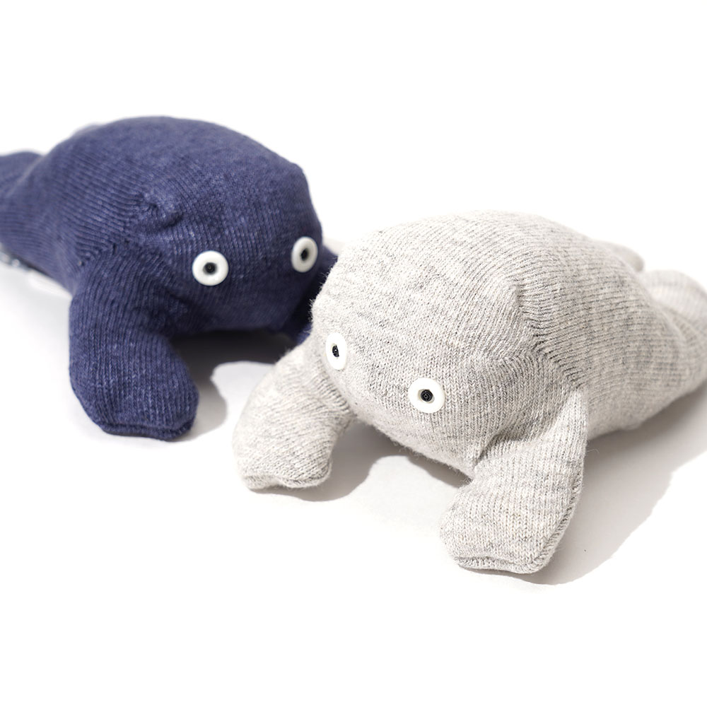 kibaco | クツシタ人 履くタオルからアップサイクルしたぬいぐるみ