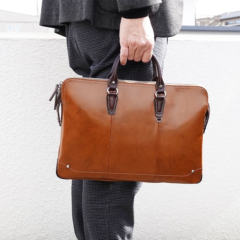 コーチ　ブリーカー　レザー　ブリーフケース　A4 PC収納　ロゴ型押し　チャーム 公式】COACH – コーチ | ローグ ブリーフ