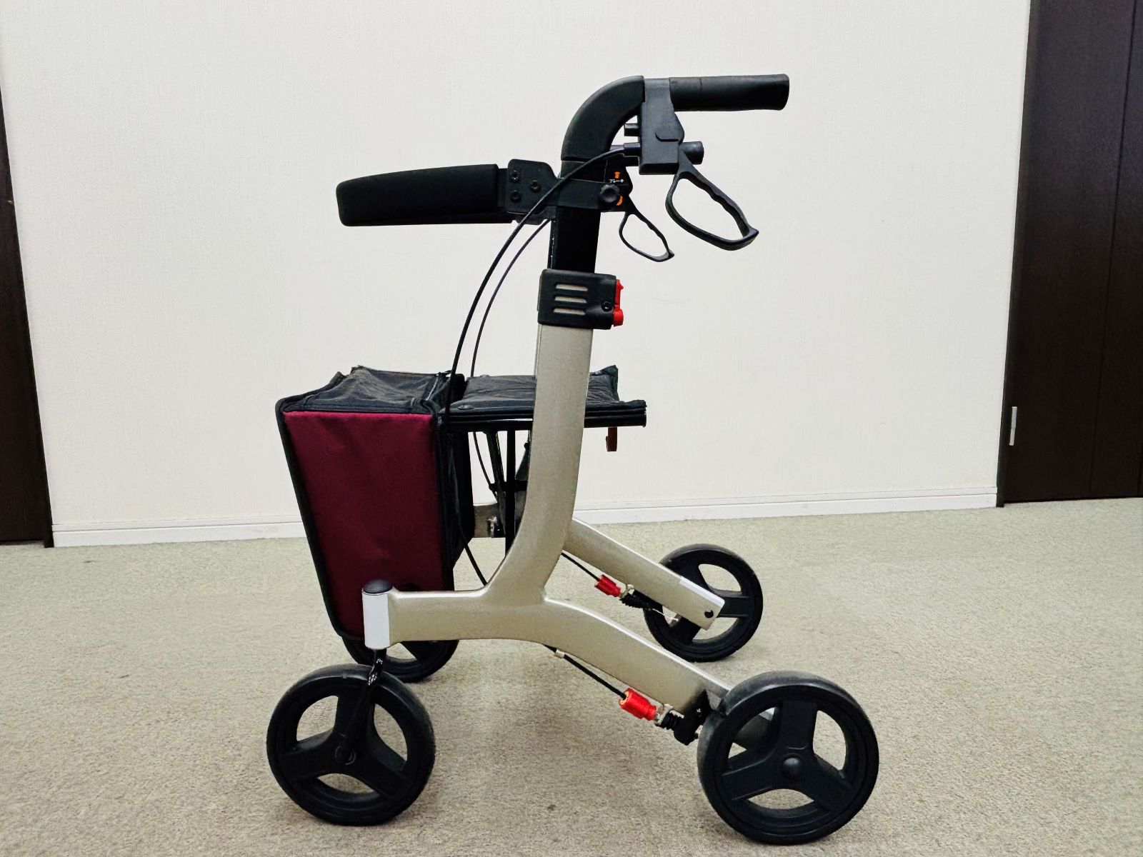 歩行器　リトルターンハイタイプ　【中古】杖ホルダー付