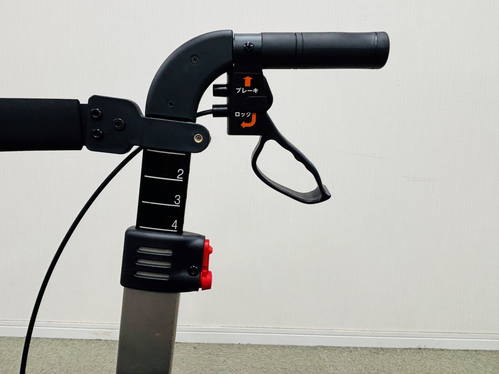歩行器　リトルターンハイタイプ　【中古】杖ホルダー付