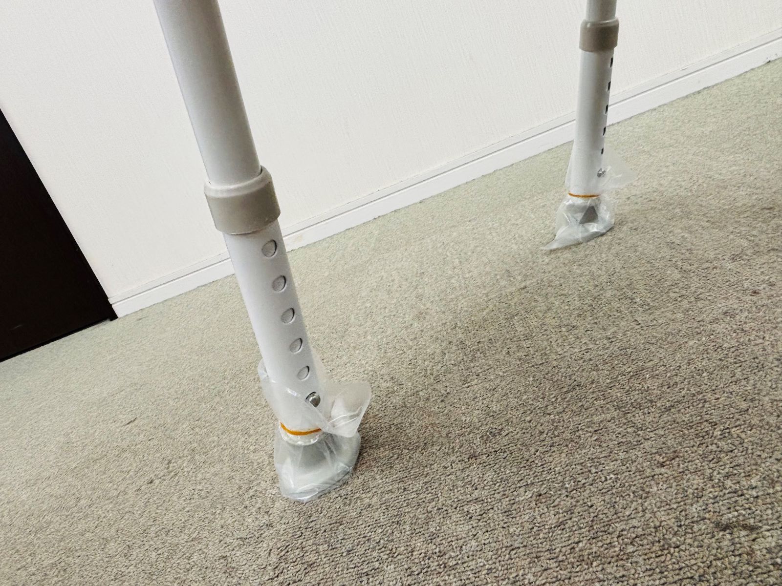 入浴補助用具　シャワーチェア　ユクリアミドルSP　ワンタッチ折りたたみ　ブラウン【中古】