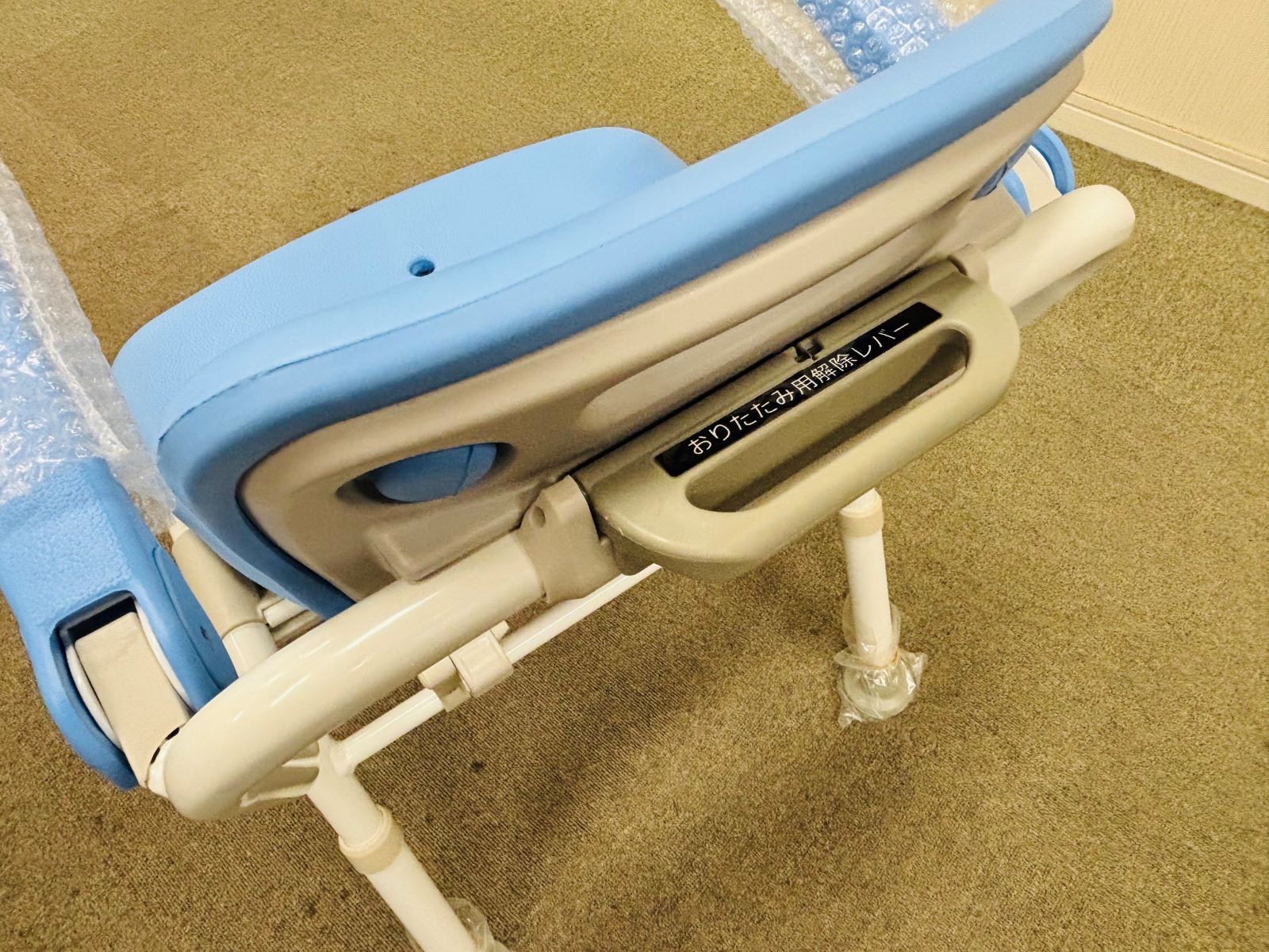 入浴補助用具　シャワーチェア　ユクリアミドルSP　ワンタッチ折りたたみ　ブルー【中古】