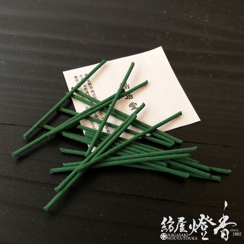 鳩居堂のお香 香木の香り 伽羅 20本入 6cm