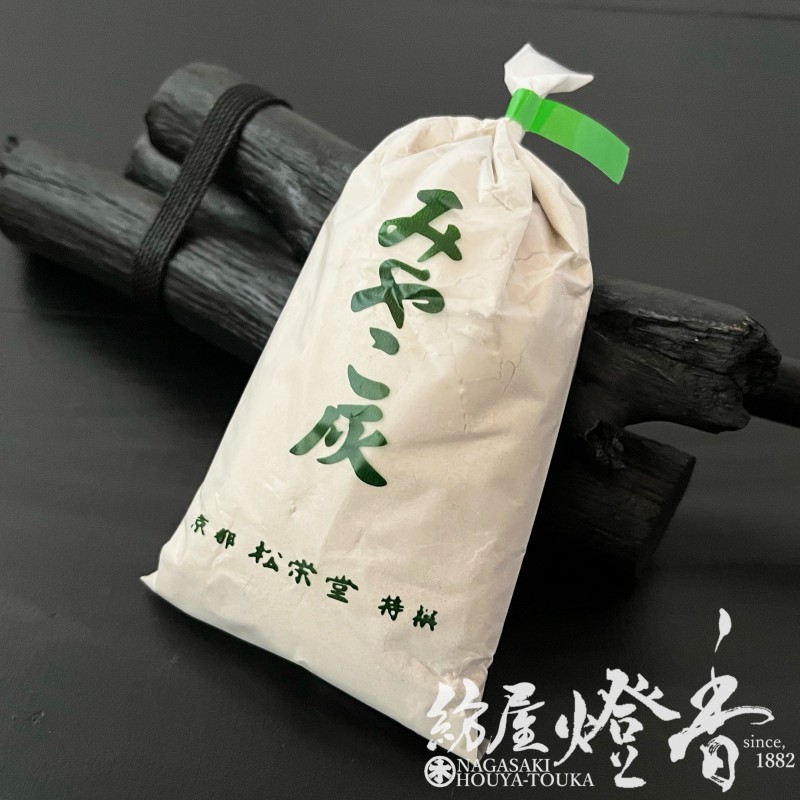 送料込【逢絢亭・新品】茶道具 水屋道具 灰器 楽焼 白楽 炉用 松楽窯 紙箱入り Amazon｜【逢絢亭】茶道具 水屋道具 灰器 楽焼 青楽 風炉用 松楽