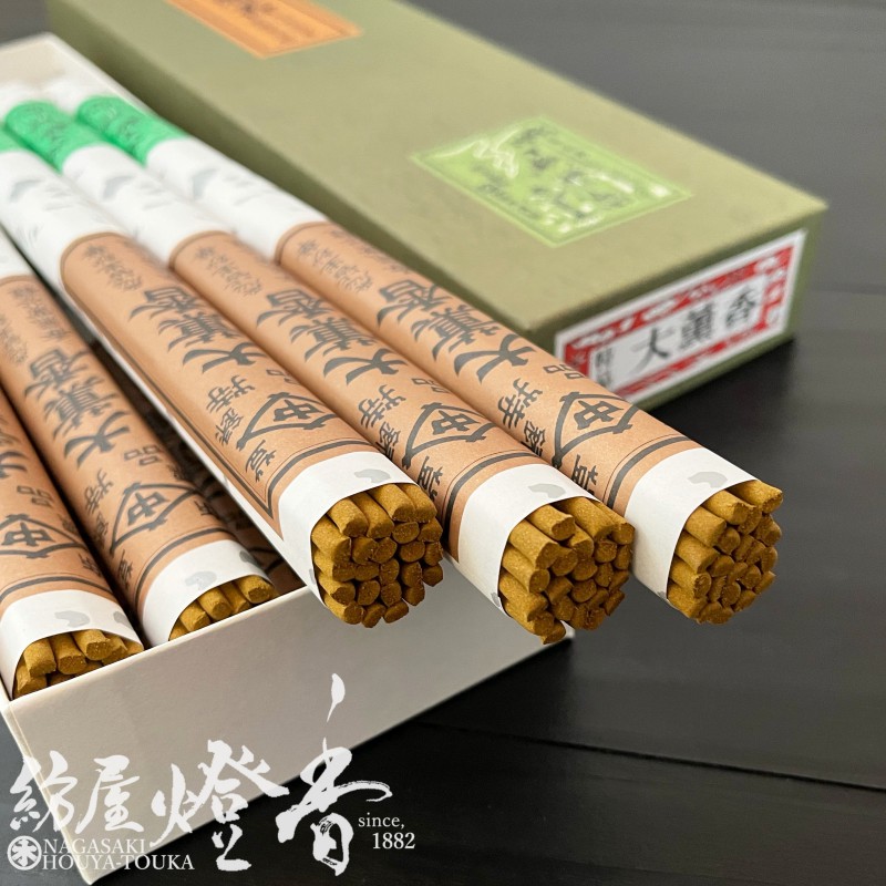 御寺院用長尺線香『特品大薫香【大薫香】尺二寸(34cm)紙箱10把入[有煙