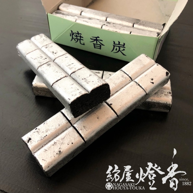 焼香用火種/香炭団『固形燃料【花御堂(はなみどう)・焼香炭/筋付き/銀