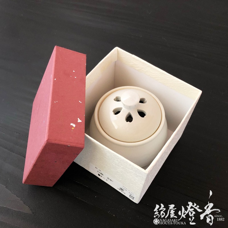 京焼 平安鉄泉 うさぎ図人物細工 香炉 共箱 茶道具 香器『香炉【白釉(はくゆう/しろぐすり)】[京焼・清水焼/稔]空焚用』龍