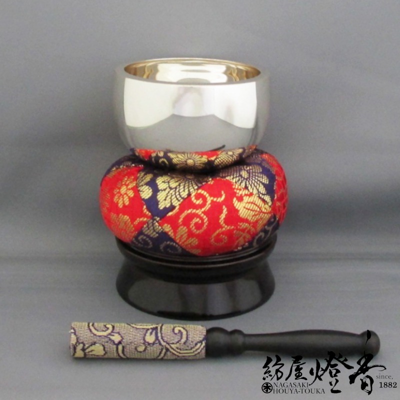 【時代物】レア　おりん　仏具セット　仏壇 仏具 美術品　極上　金属工芸 おりん 18金製 3.5寸 約500g 送料無料 りん 仏具 仏壇 高級美術