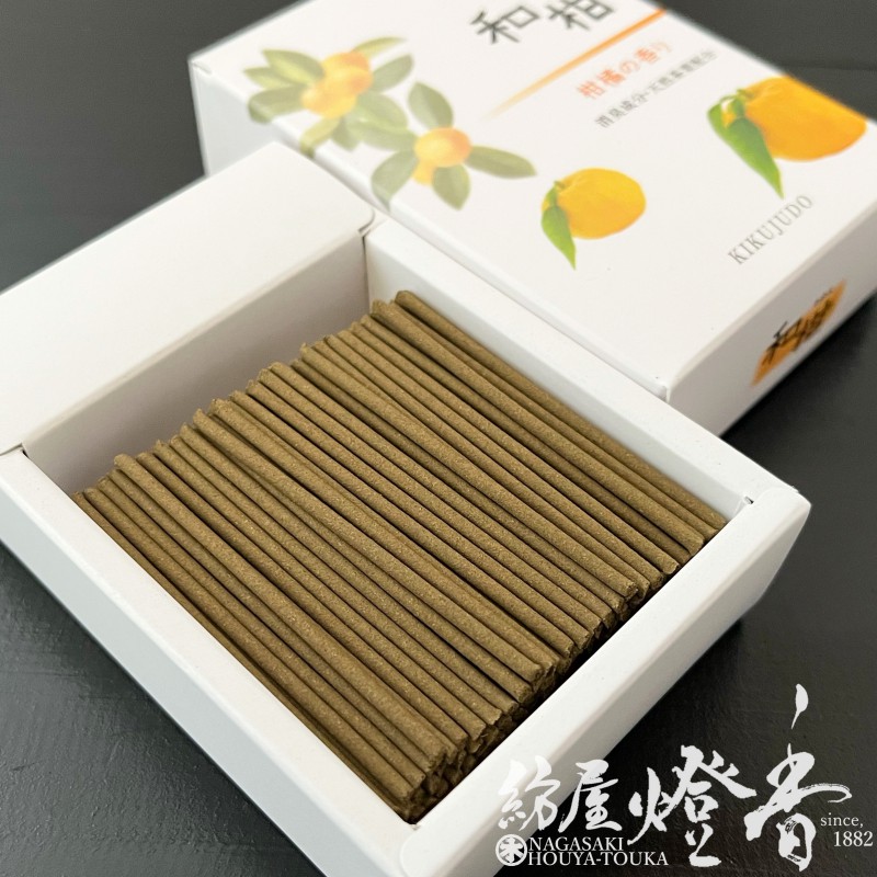 ミニ線香『天然茶葉配合【和柑(わかん)-WAKAN-】超ミニ寸バラ詰[微煙/消臭成分配合]』菊寿堂 | 取扱いメーカー,菊寿堂,家庭用線香 ...
