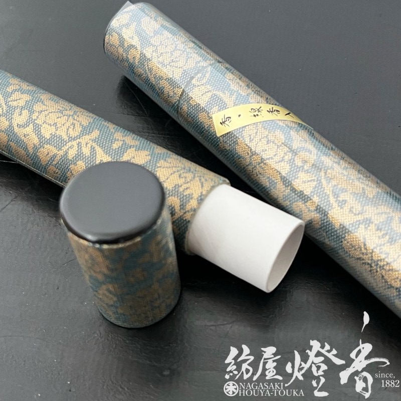 お参り用品『香りを持ち歩く【お香・線香ケース[青/中サイズ]】紙管短