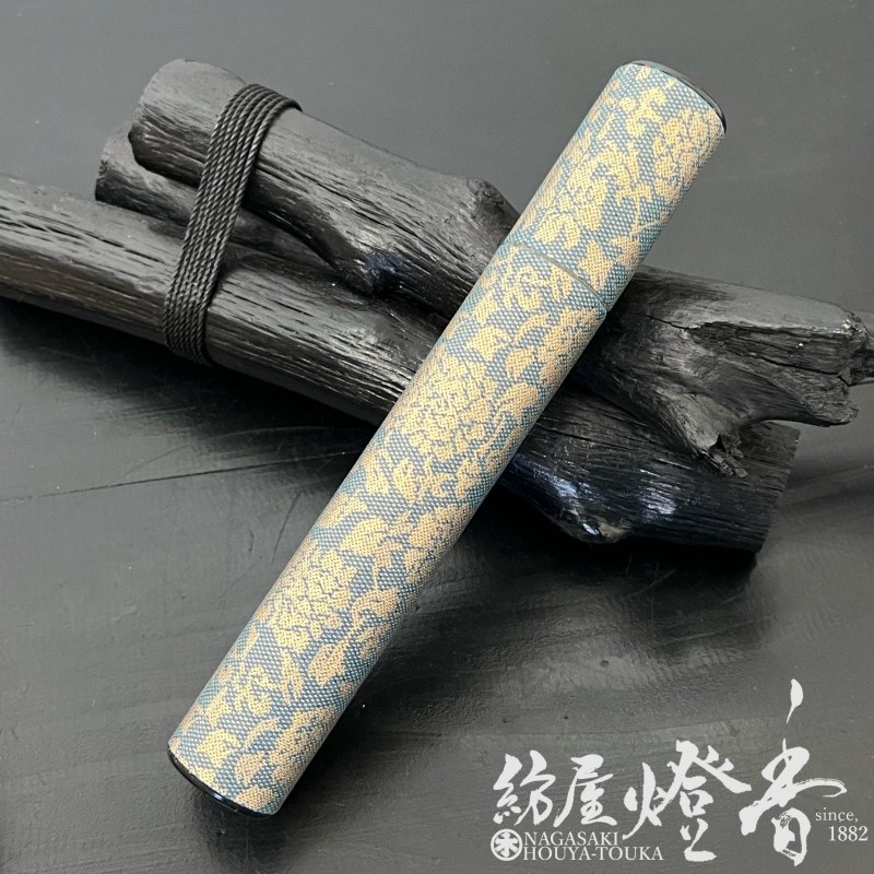 お線香入れ お参り用品『香りを持ち歩く【お香・線香ケース[青/中サイズ]】紙管短
