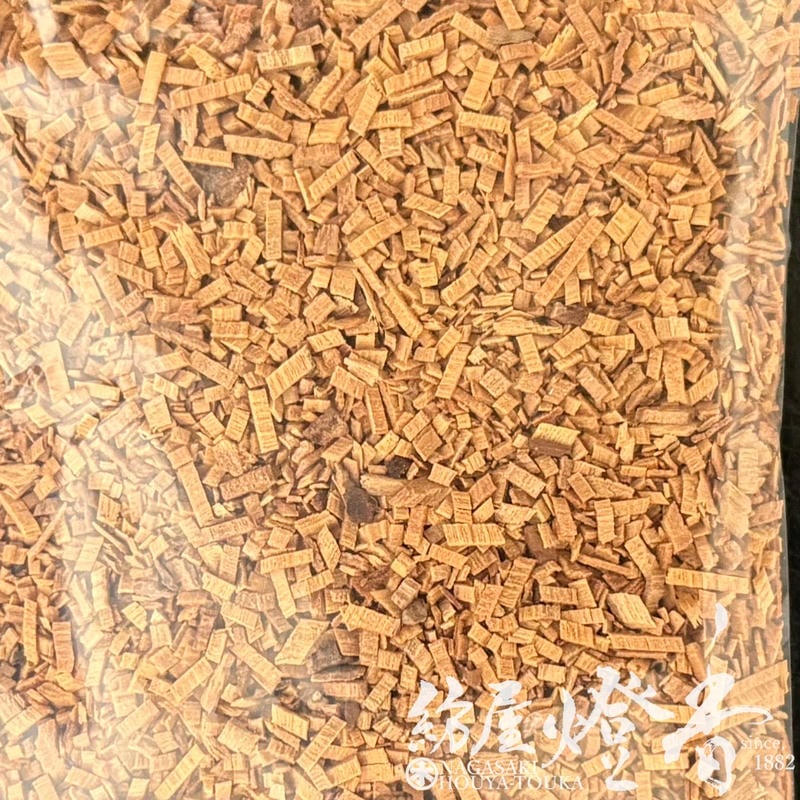 老山細製 御白檀 刻み 512g 未開封 老山白檀 香木 お香 ラスト 香木/香原料『白檀三種【老山白檀・細製/刻み[J-1]/15g】紙箱入』大発