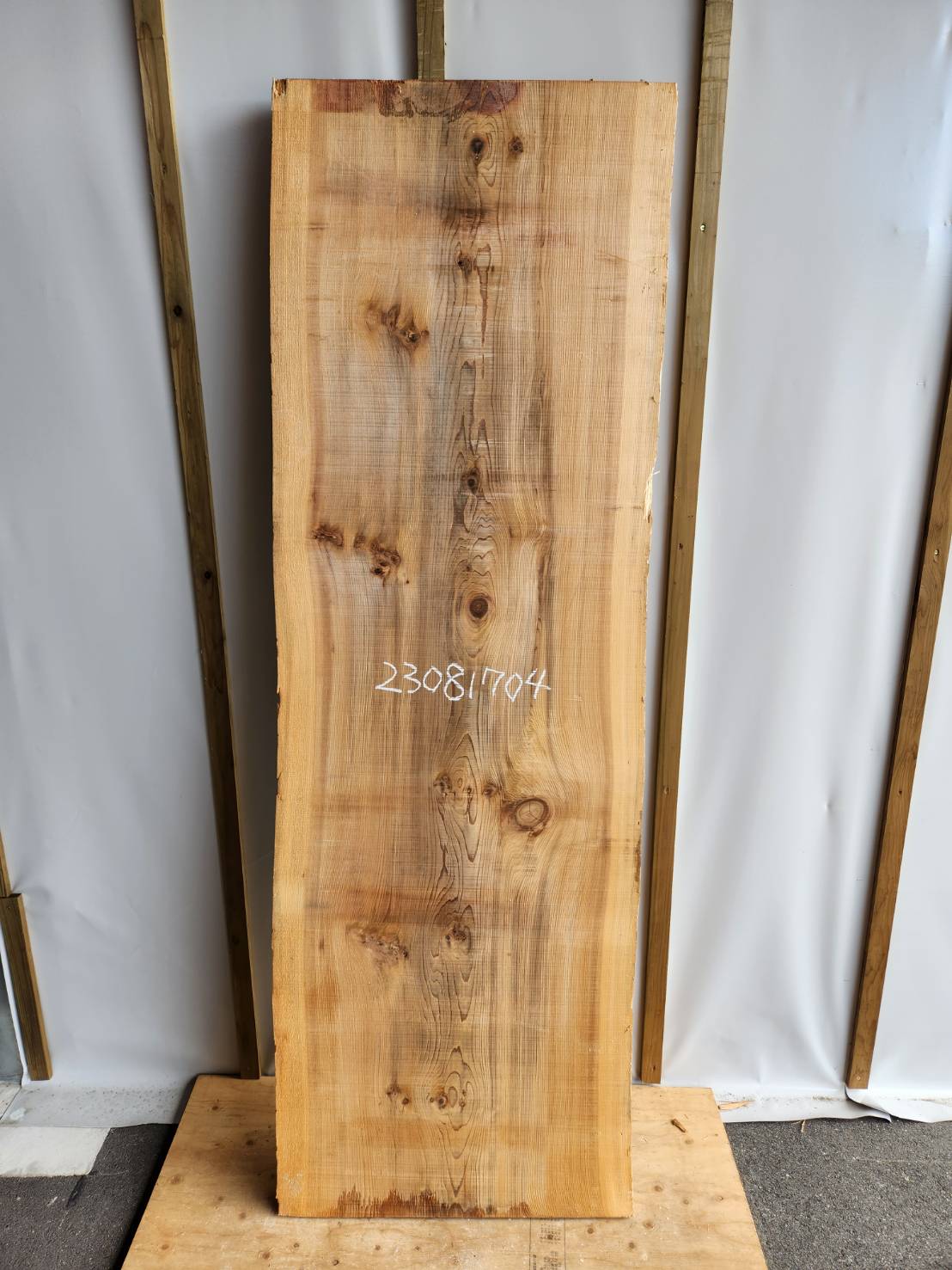 杉 耳付き 一枚板 天板 テーブル テレビボード 無垢 2080×60×550mm